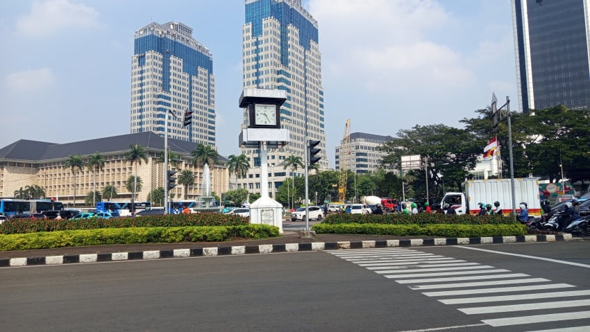 Lalin di Kawasan Patung Kuda Ramai Lancar Jelang Aksi Massa